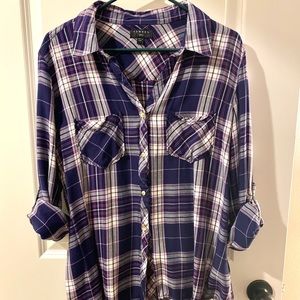 Tinsel Two Pocket Button Down Top